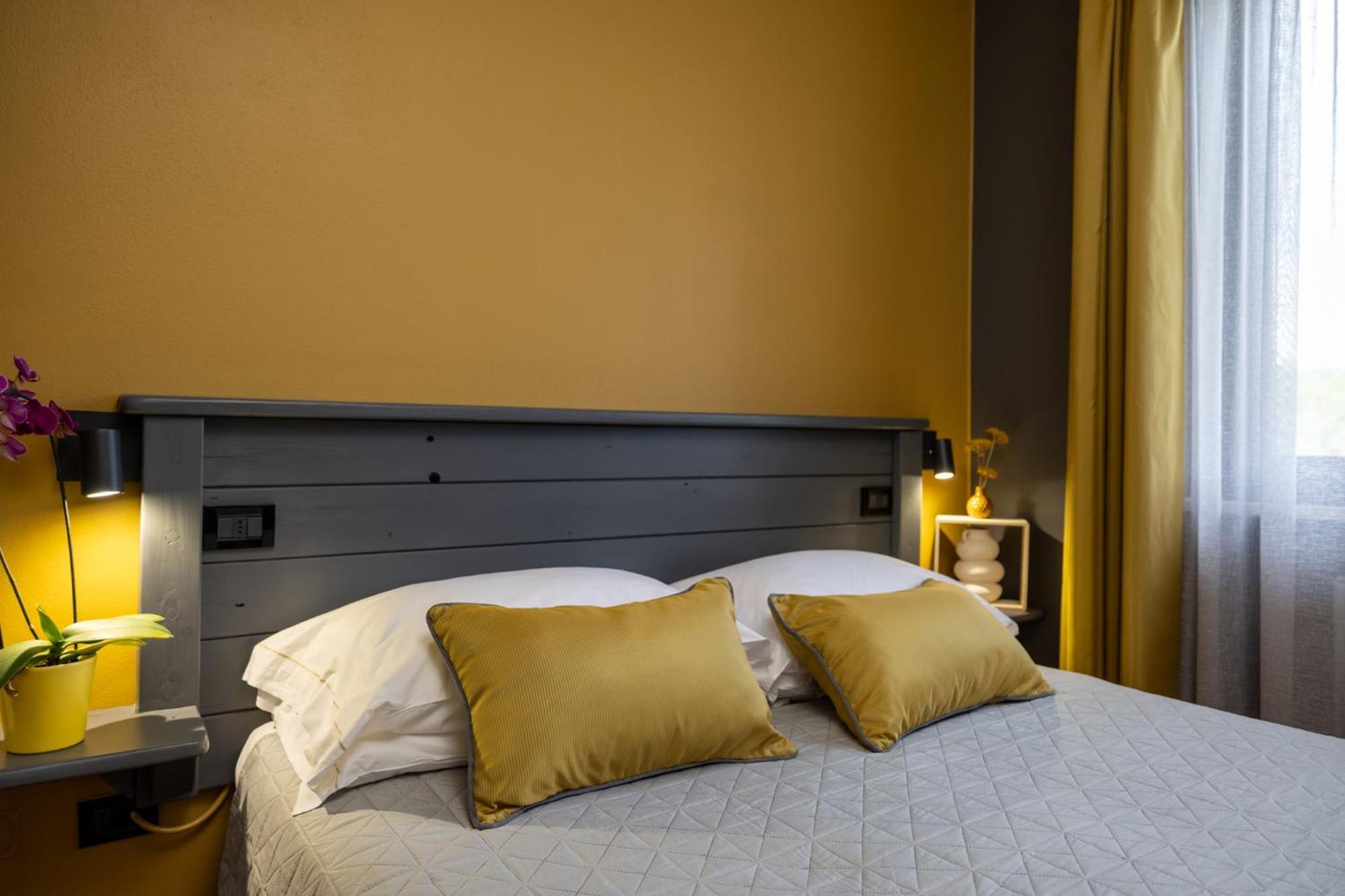 Hotel Florence Manerba del Garda Ruang foto