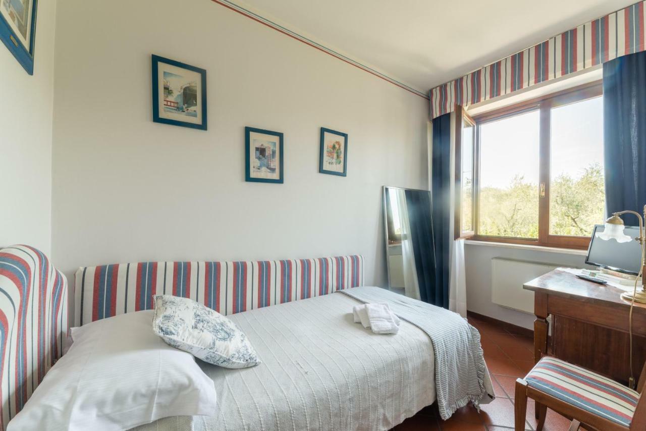 Hotel Florence Manerba del Garda Bagian luar foto